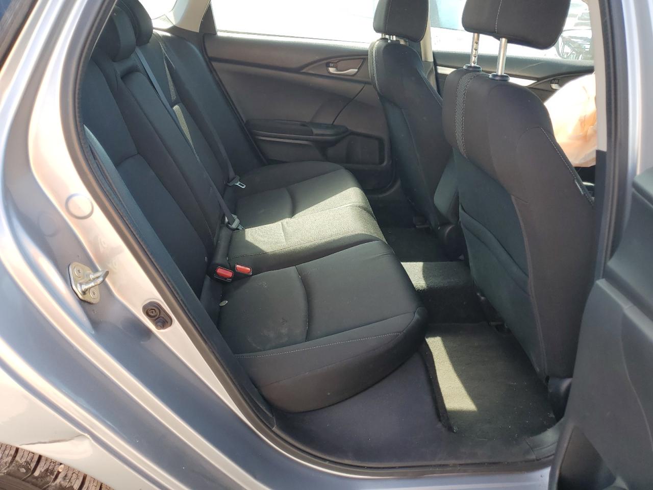 2016 Honda Civic - Image 10