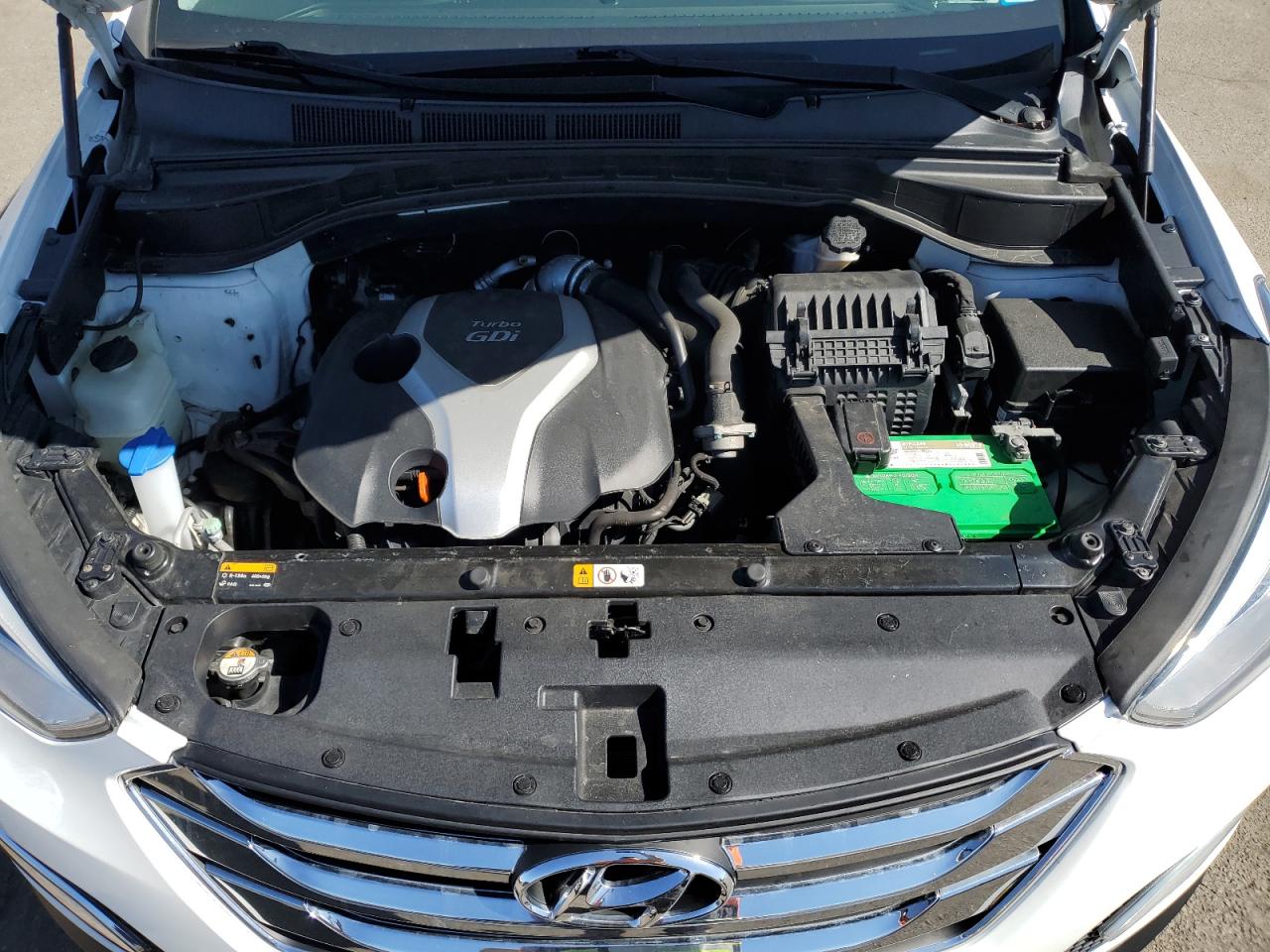 2014 Hyundai Santa Fe - Image 12
