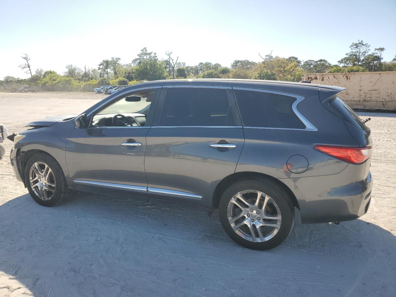 2013 Infiniti JX - Image 2