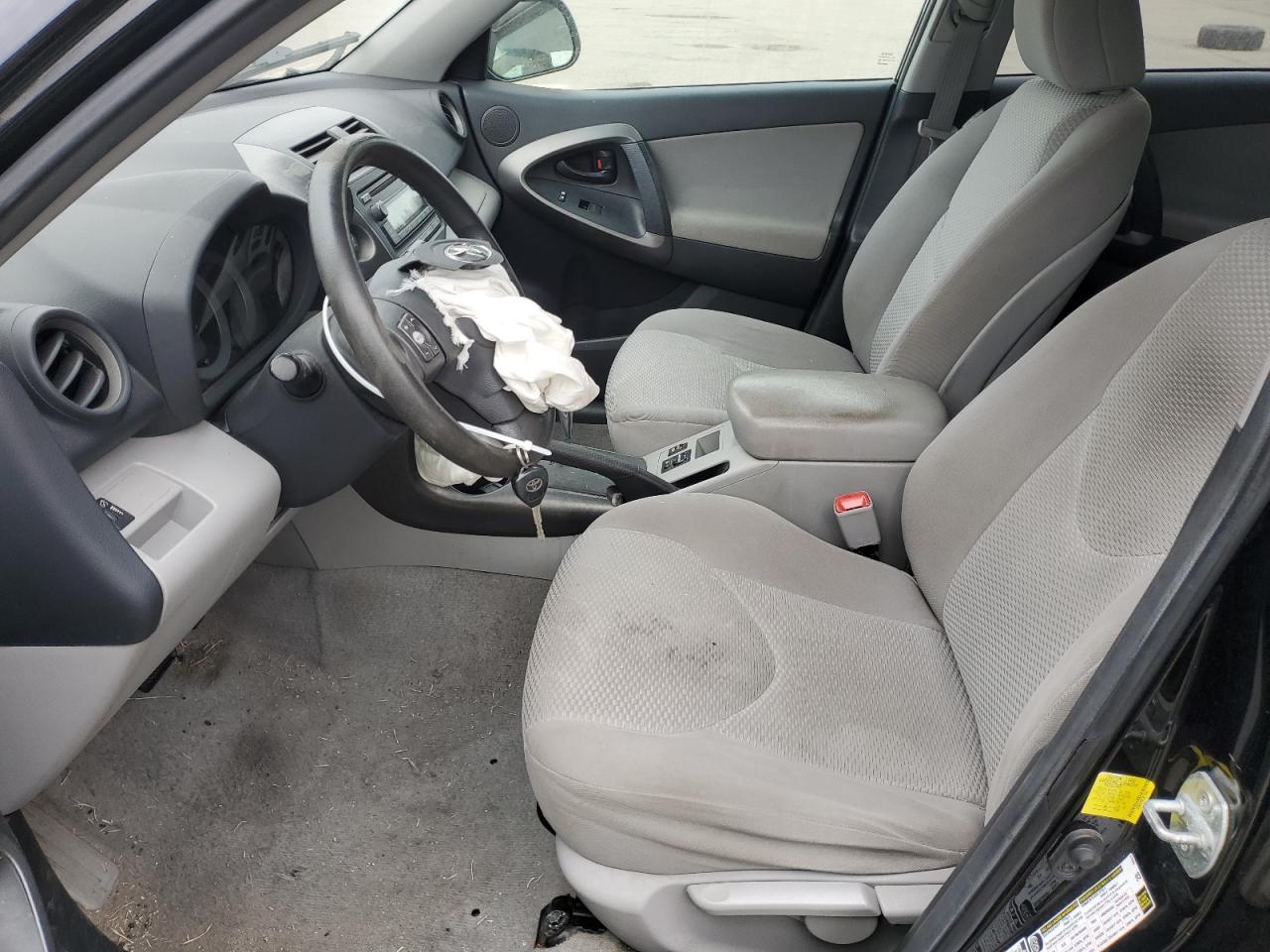 2012 Toyota RAV 4 - Image 7