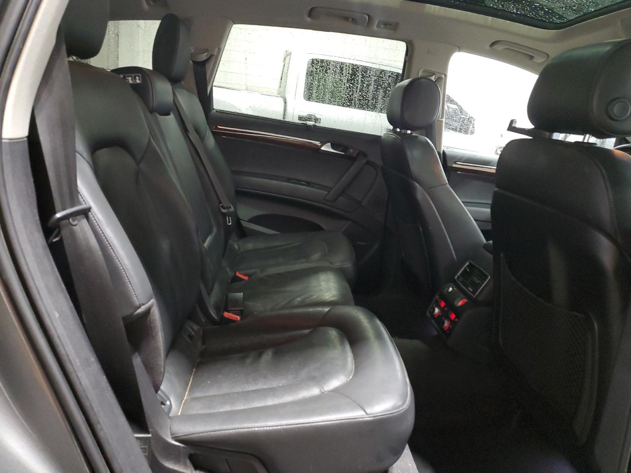 2015 Audi Q7 - Image 11