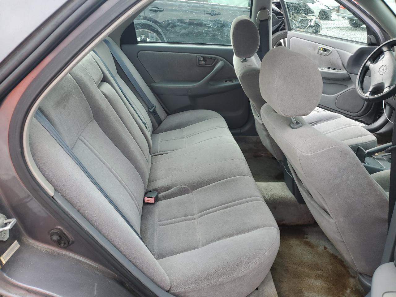 1998 Toyota Camry - Image 11