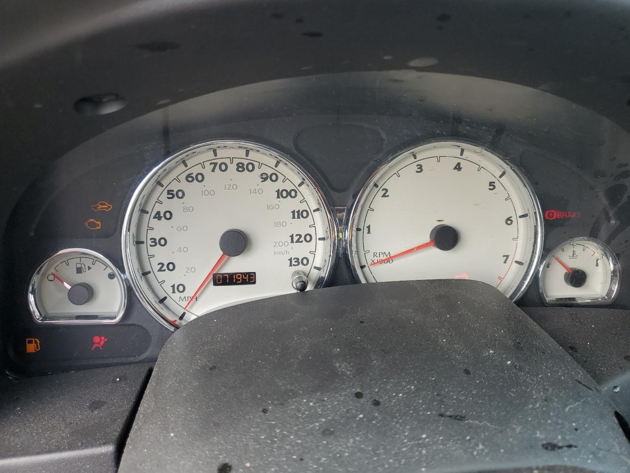 2007 Saturn VUE - Image 9