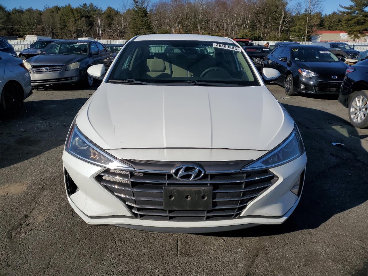 2019 Hyundai Elantra - Image 5