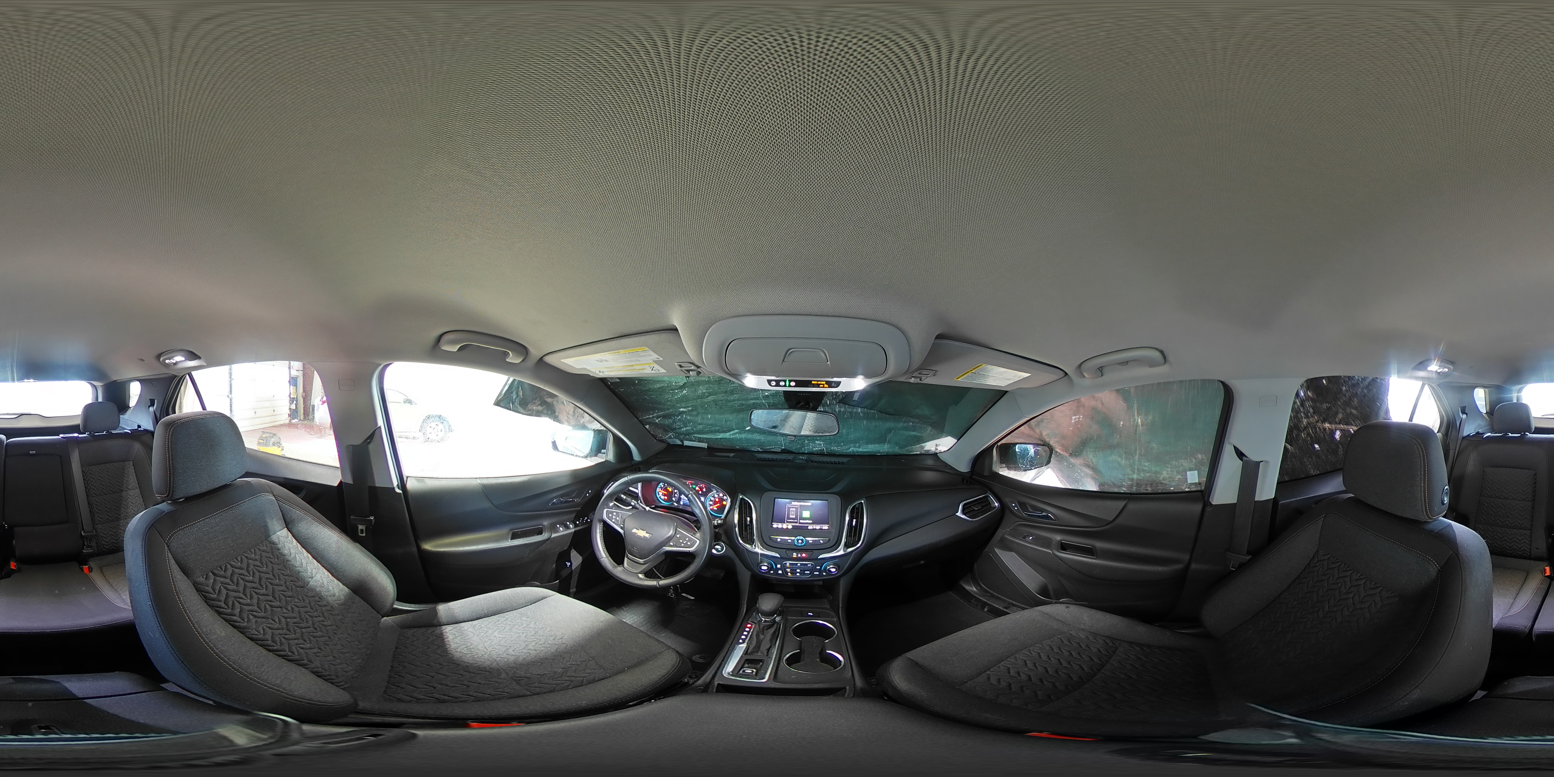 2022 Chevrolet Equinox - Image 16