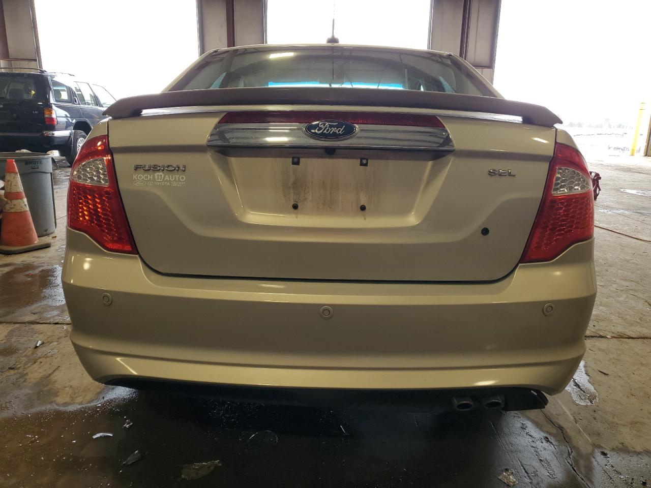 2010 Ford Fusion - Image 6