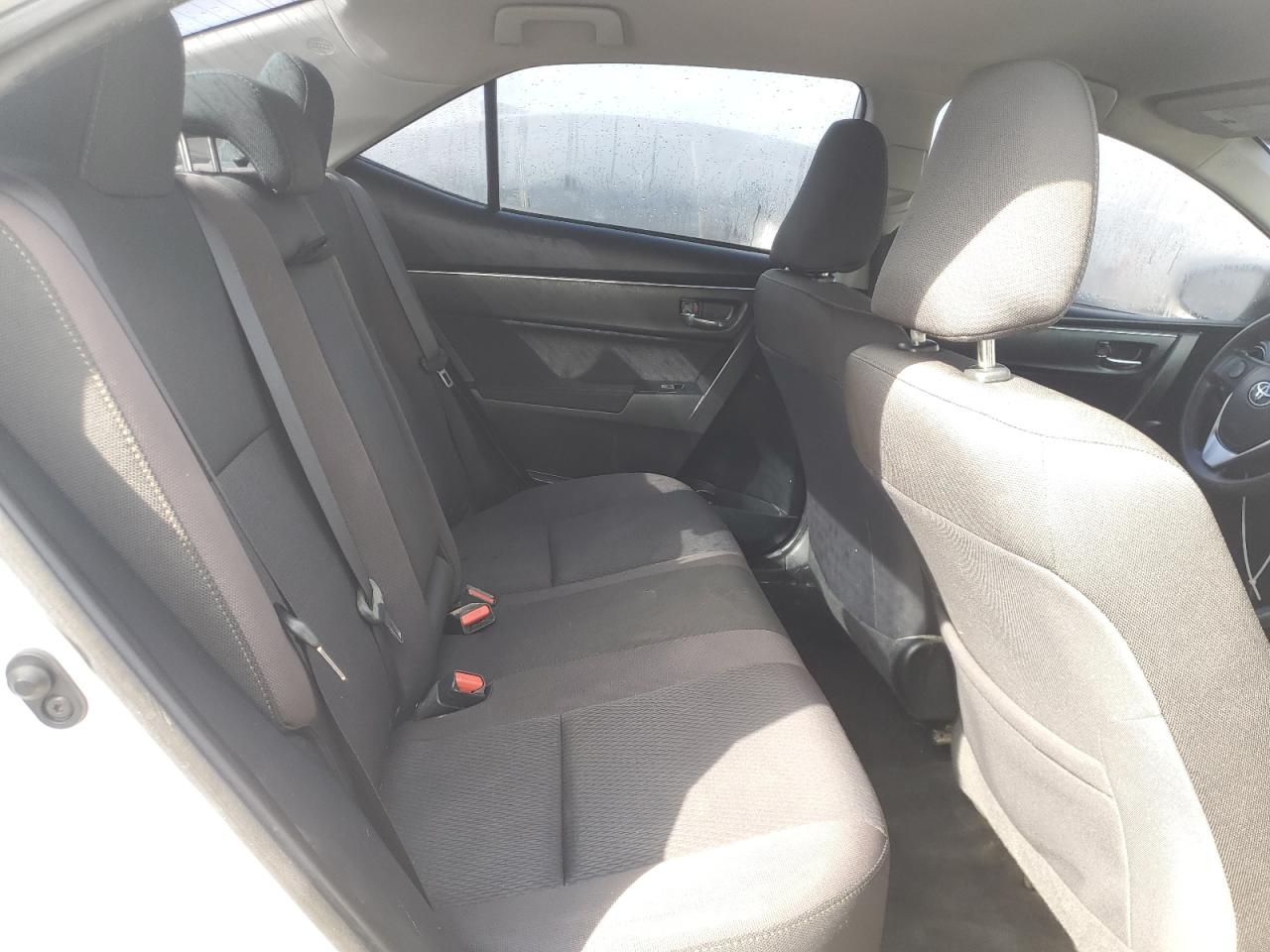 2018 Toyota Corolla - Image 11