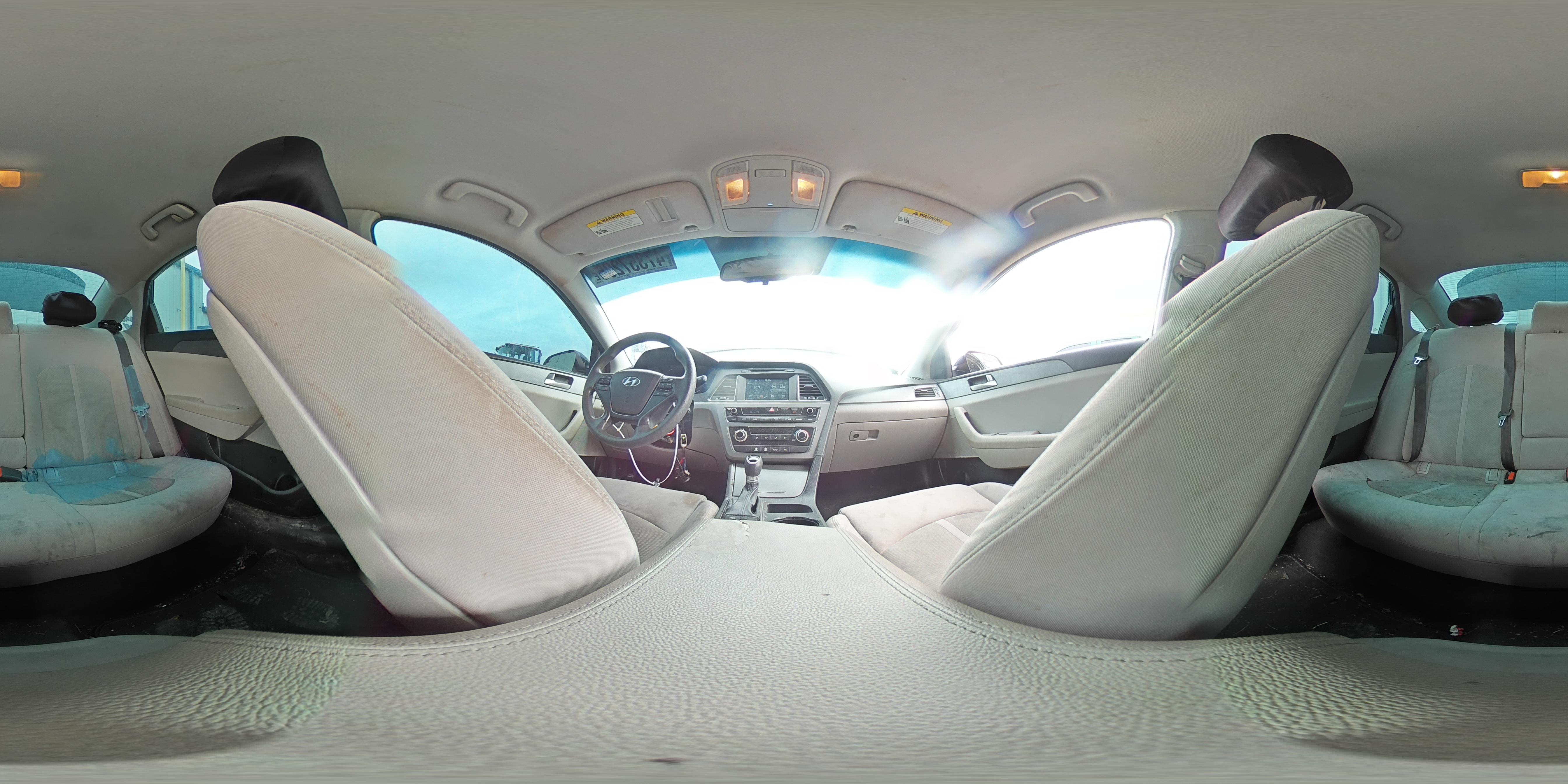 2017 Hyundai Sonata - Image 12