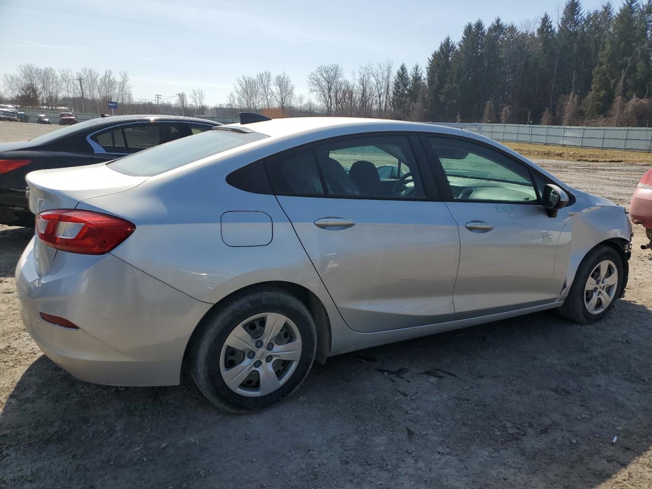 2016 Chevrolet Cruze - Image 3