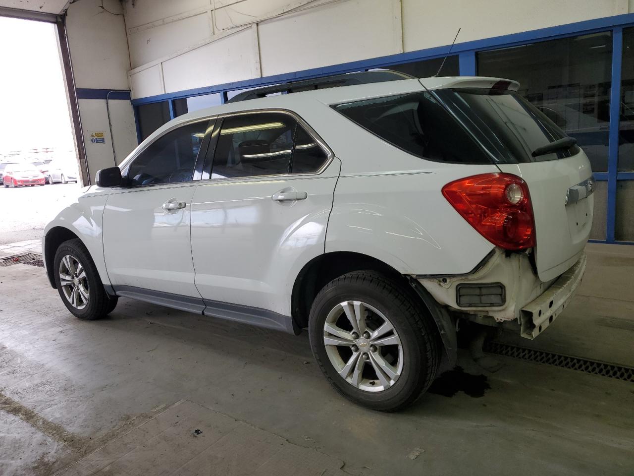 2011 Chevrolet Equinox - Image 2