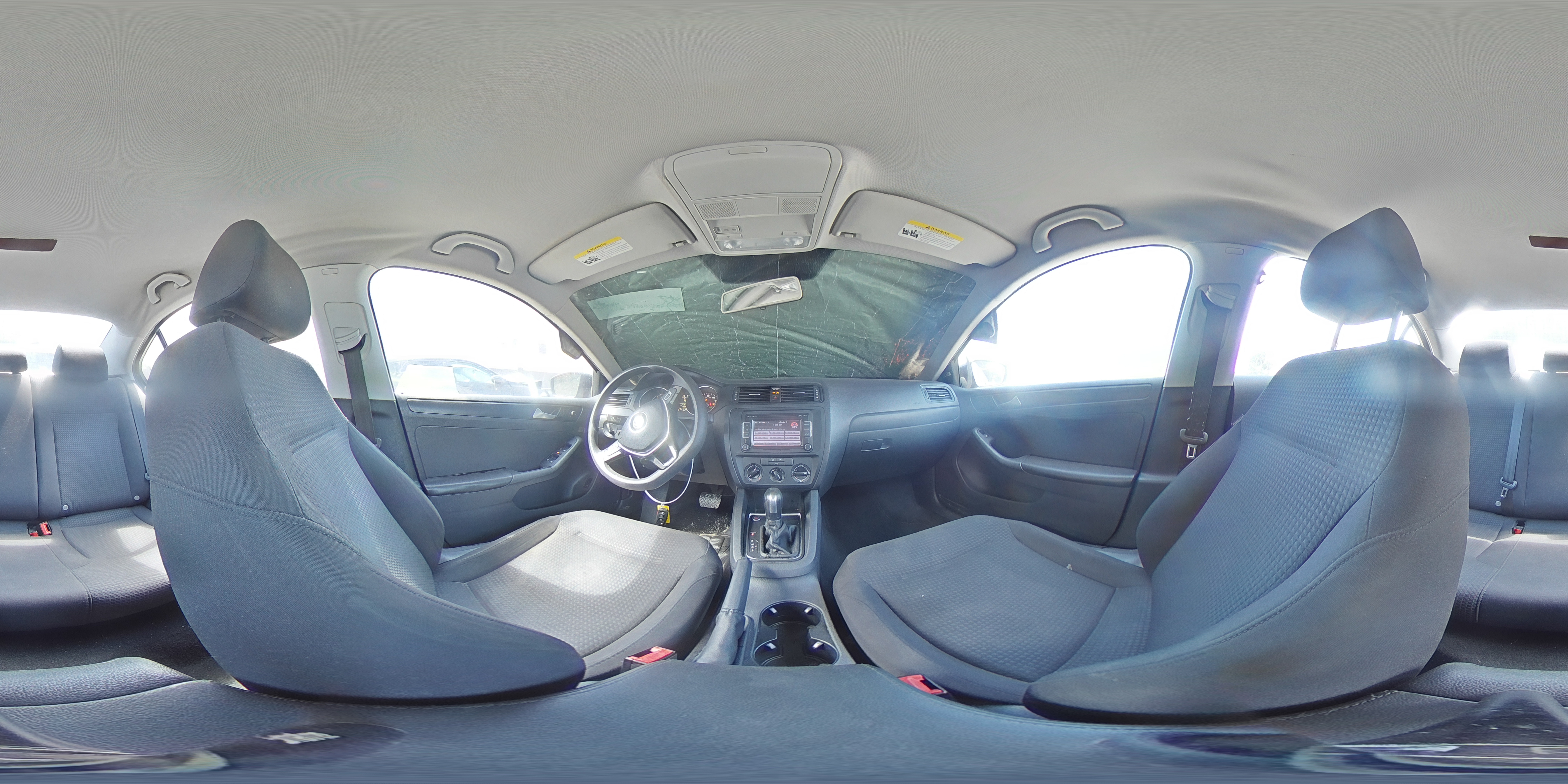 2015 Volkswagen Jetta - Image 13