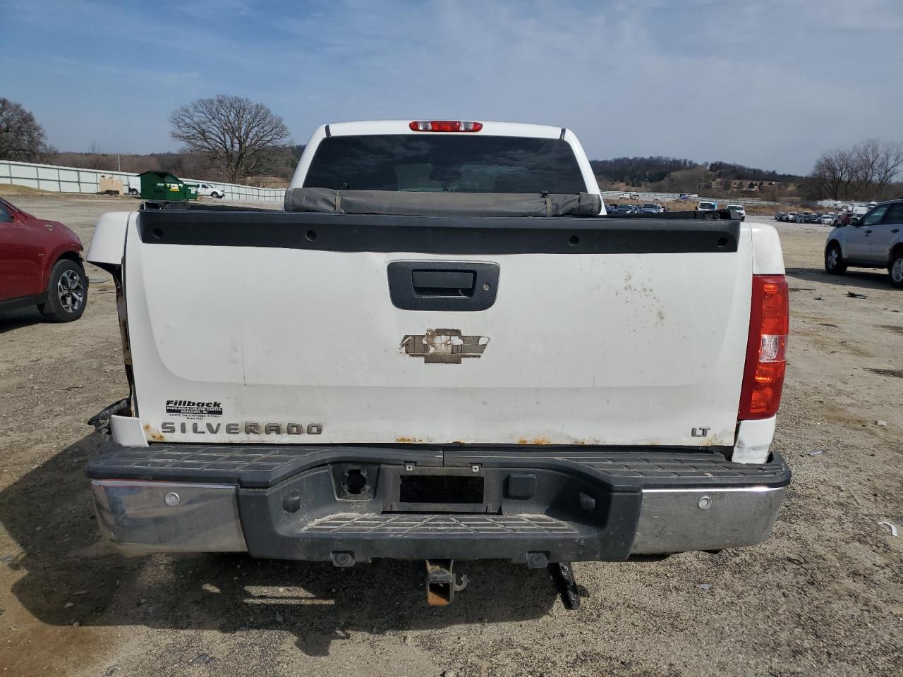 2012 Chevrolet Silverado - Image 6