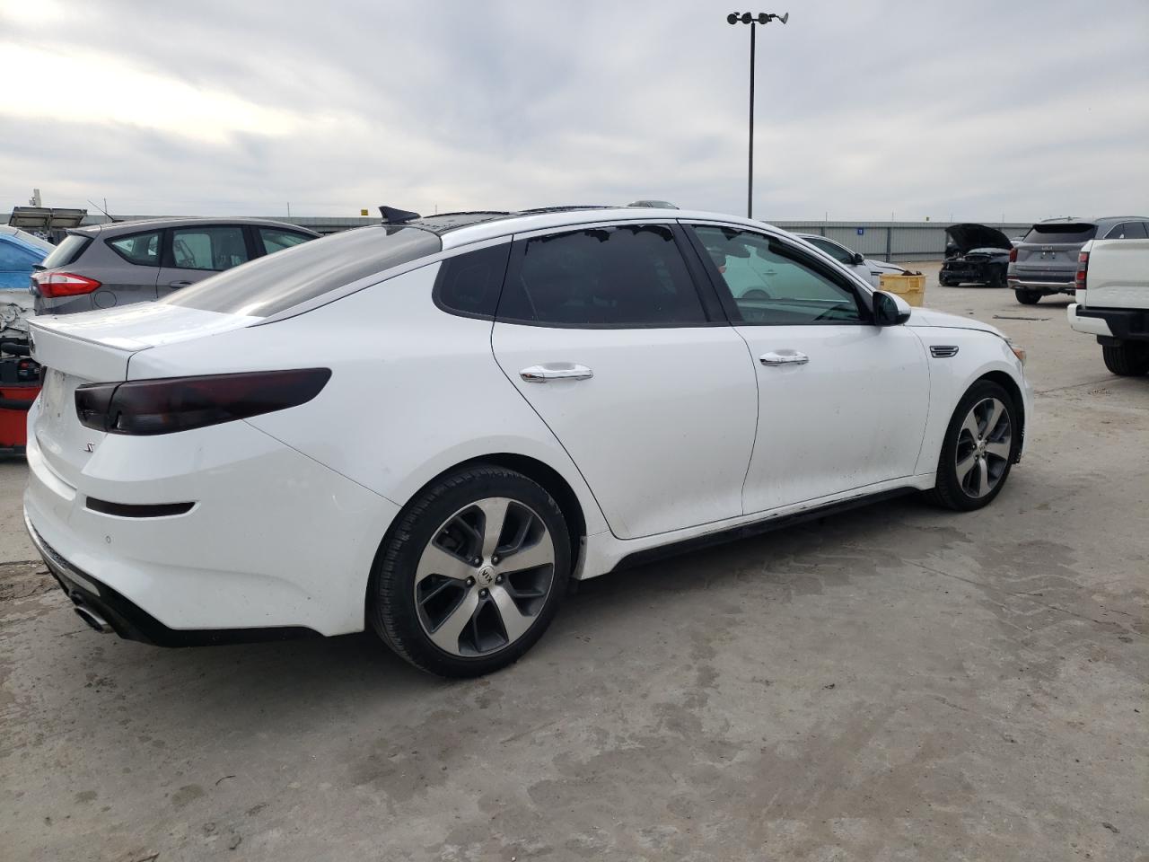2019 Kia Optima - Image 3