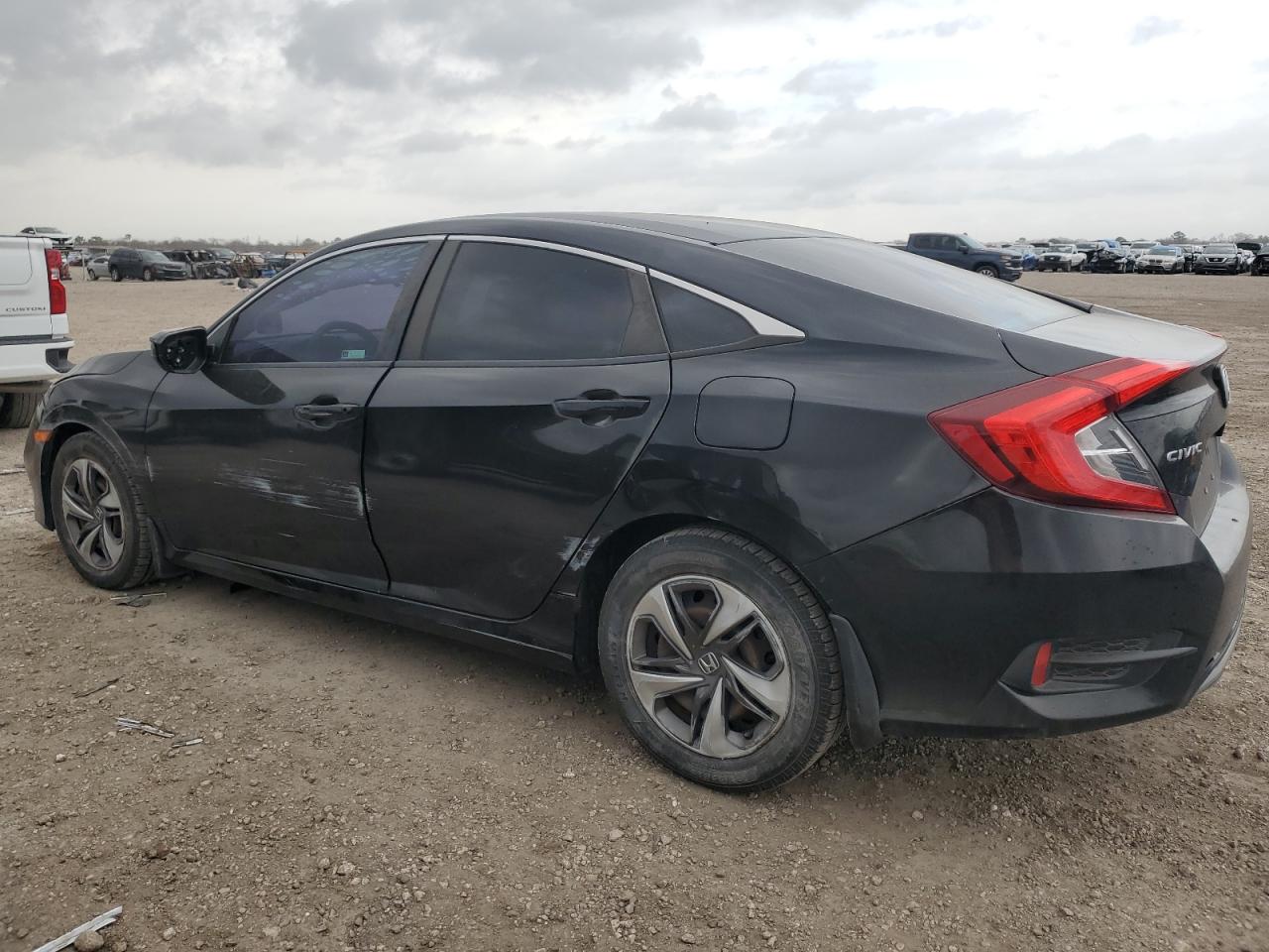 2019 Honda Civic - Image 2