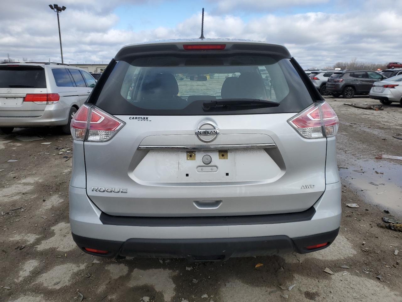 2016 Nissan Rogue - Image 6