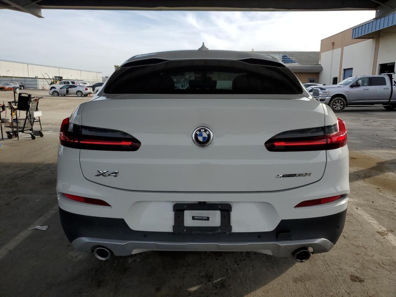 2019 BMW X4 - Image 6