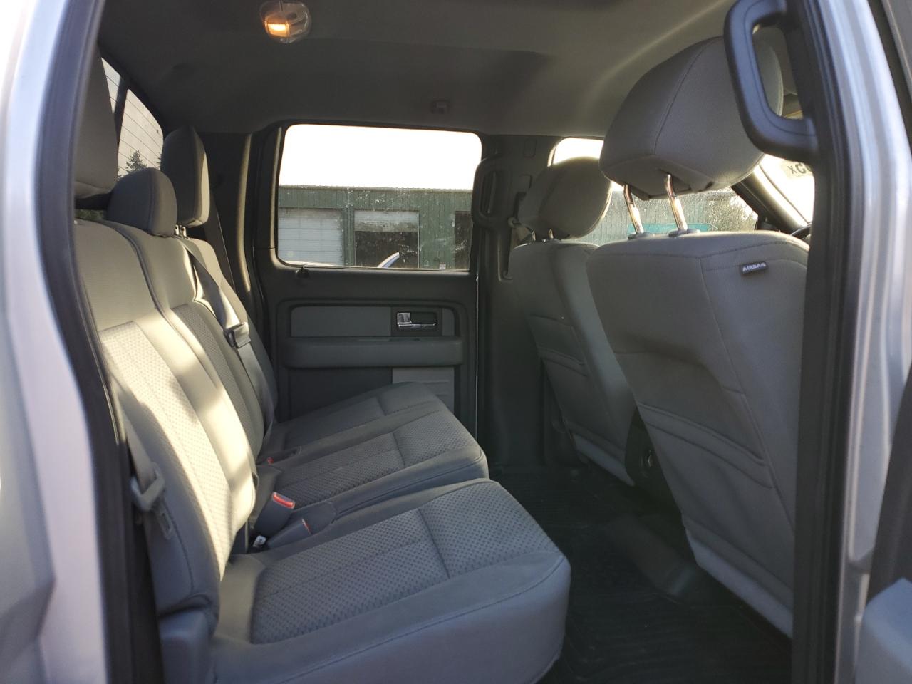 2013 Ford F-150 - Image 10