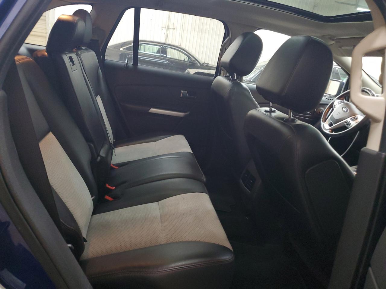 2013 Ford Edge - Image 11