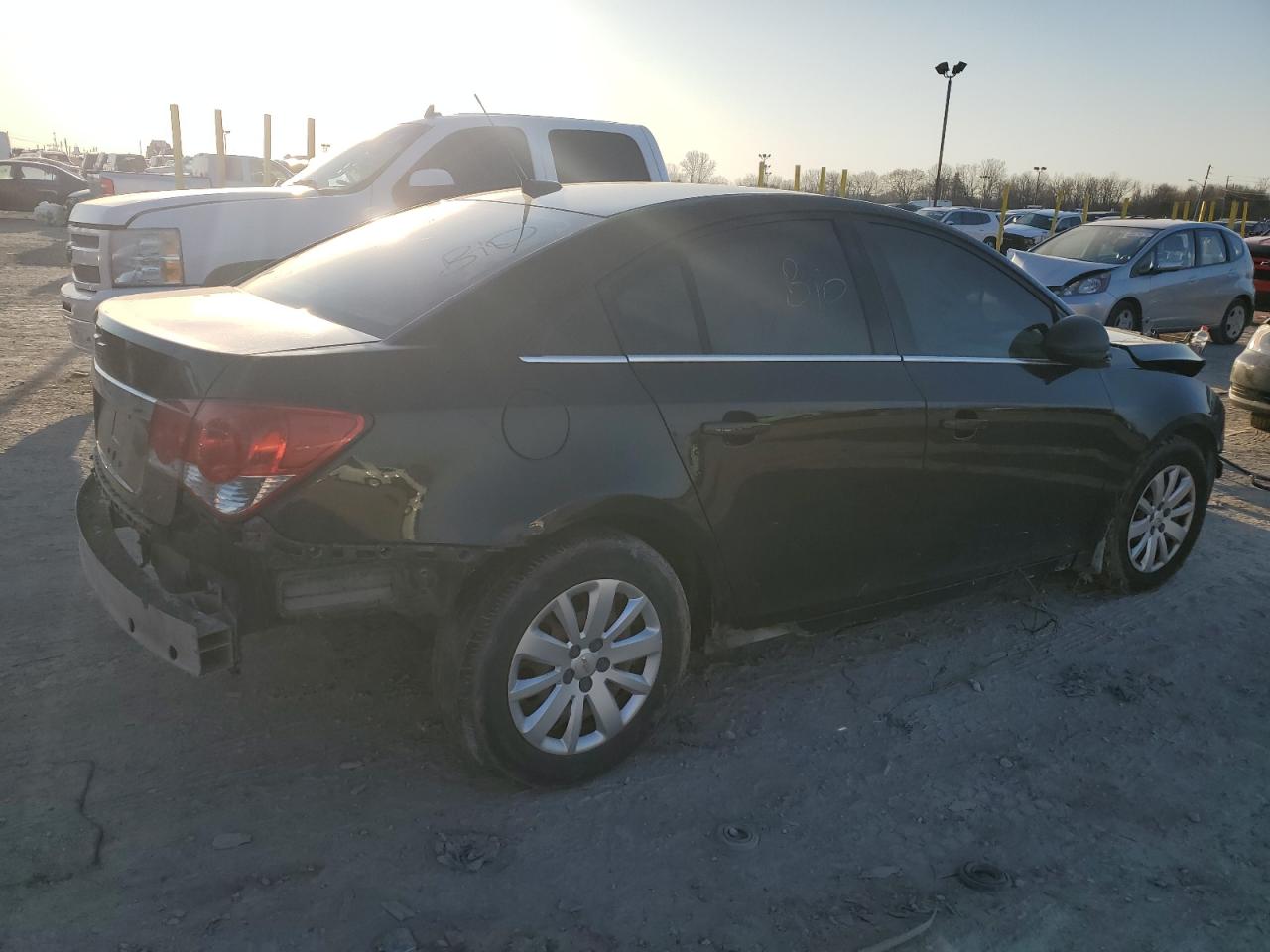 2011 Chevrolet Cruze - Image 3