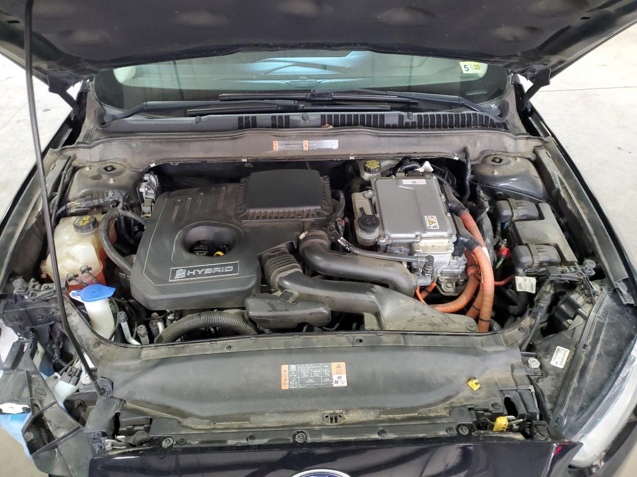 2016 Ford Fusion - Image 13