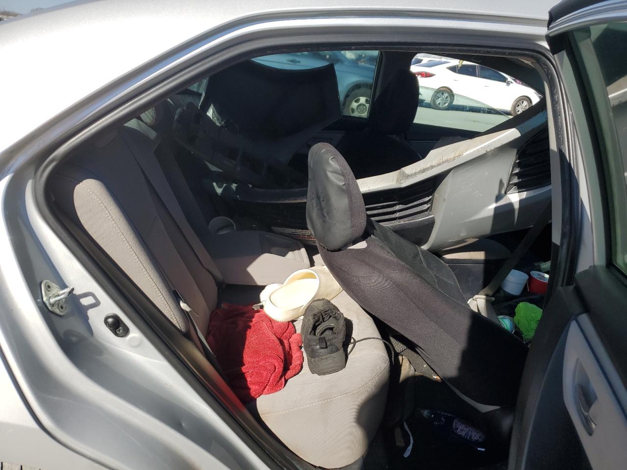 2015 Toyota Corolla - Image 10