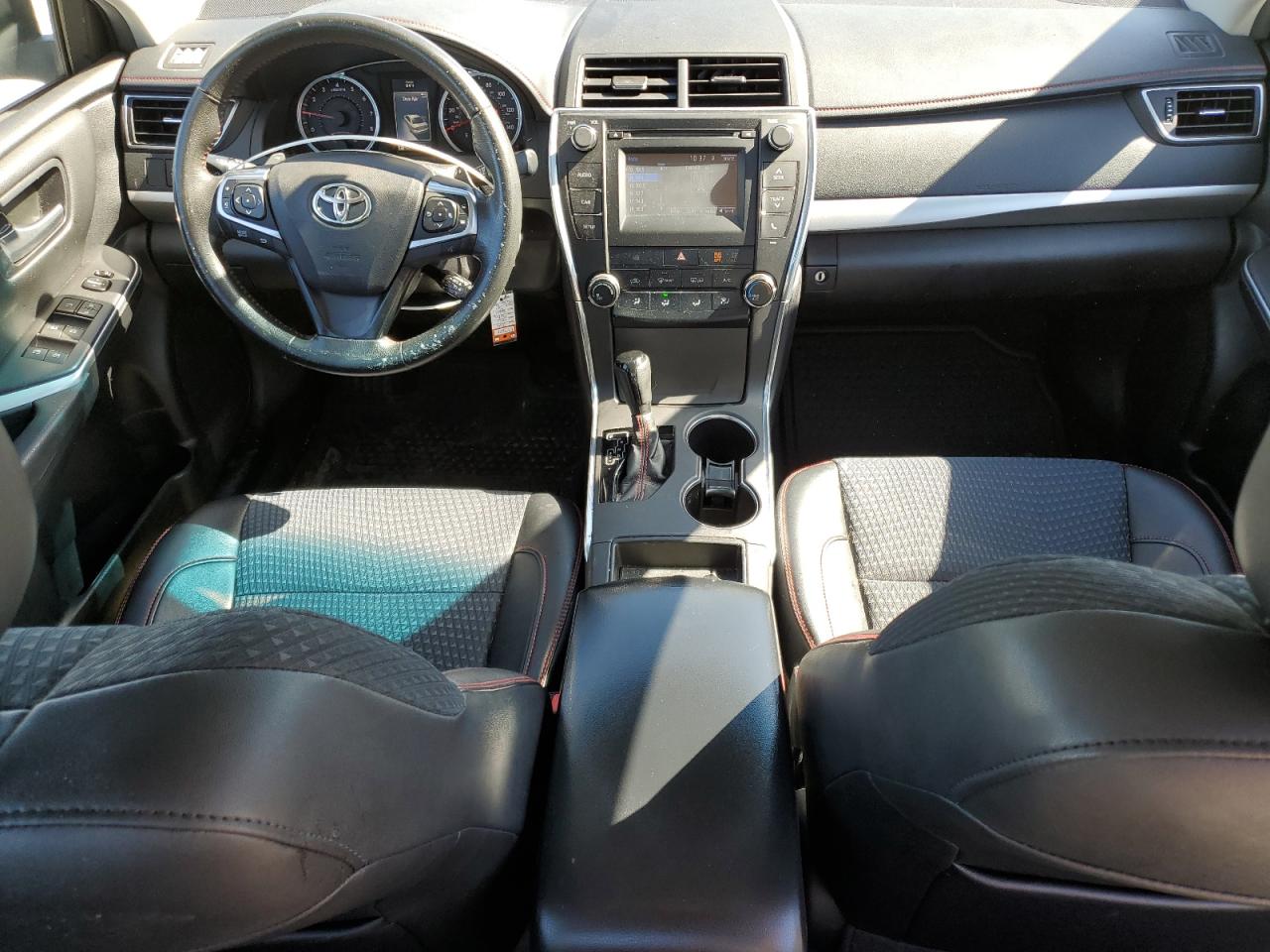 2015 Toyota Camry - Image 8