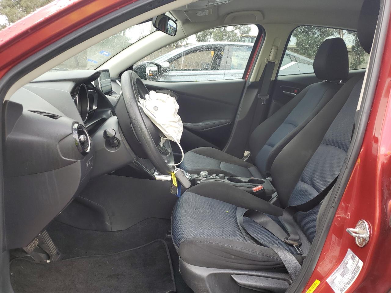 2017 Toyota Yaris - Image 7