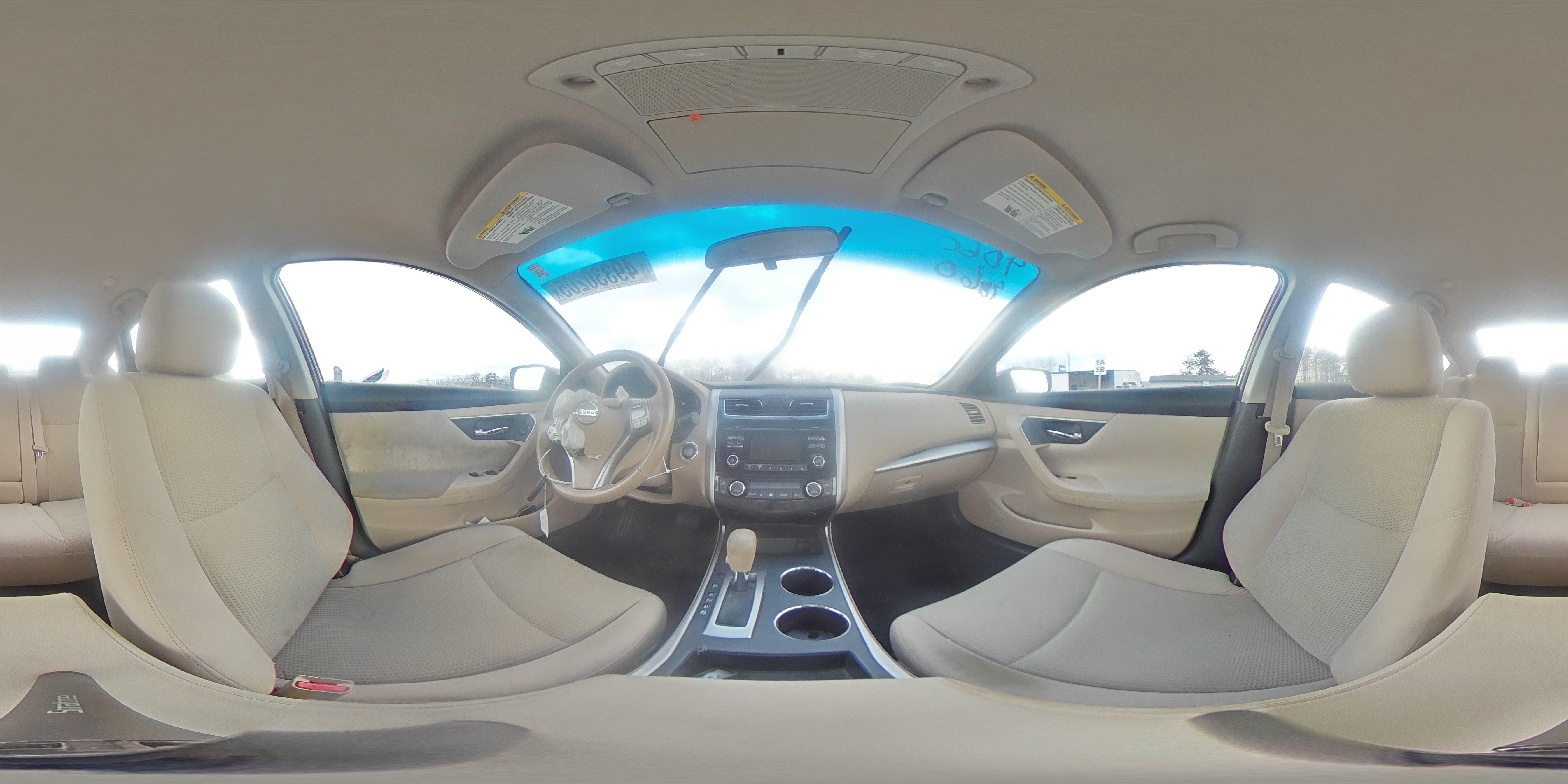 2015 Nissan Altima - Image 13