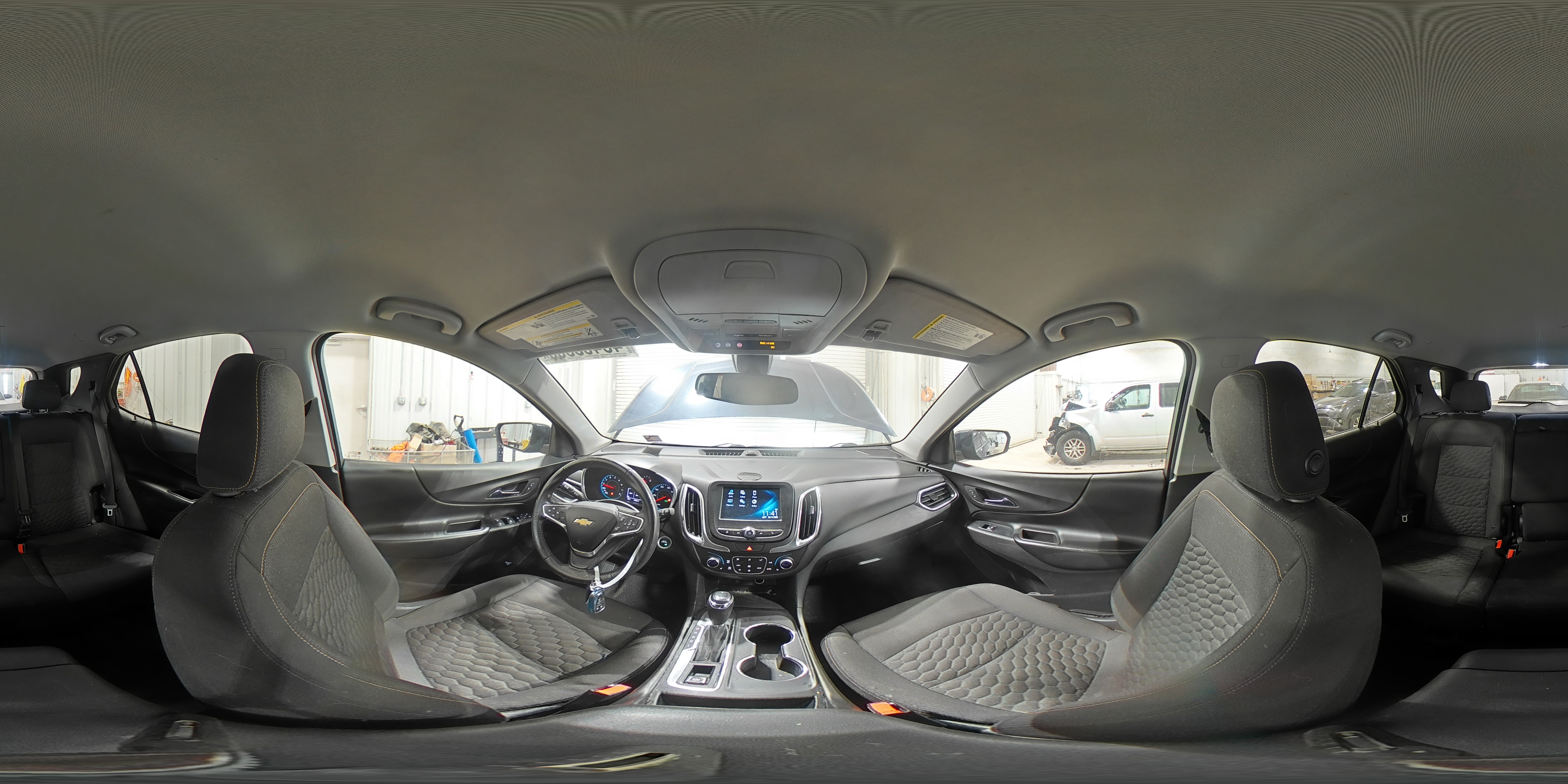 2018 Chevrolet Equinox - Image 13