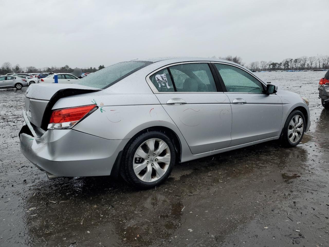 2010 Honda Accord - Image 3