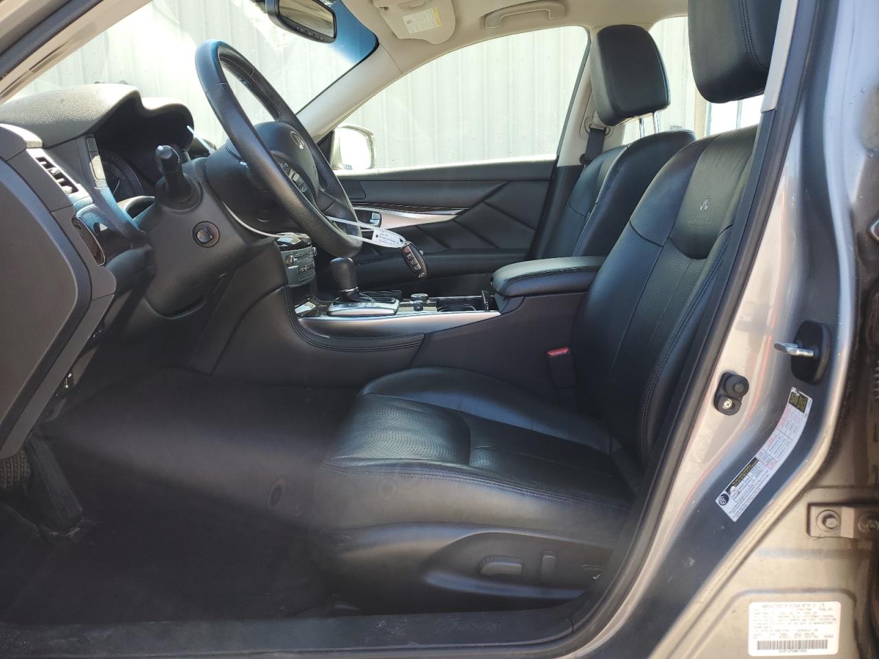 2013 Infiniti M - Image 7