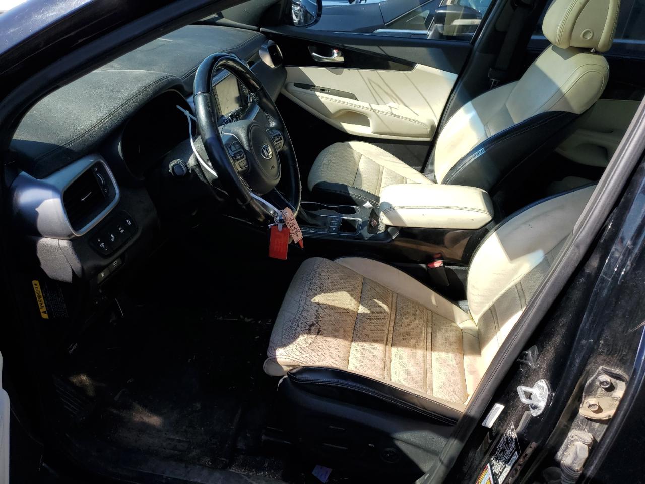 2016 Kia Sorento - Image 7