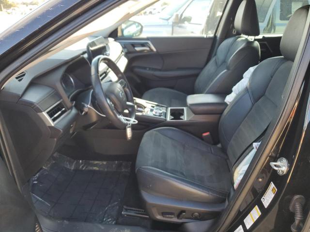  MITSUBISHI OUTLANDER 2023 Чорний