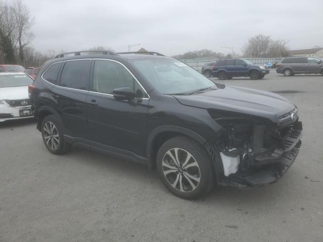  SUBARU FORESTER 2023 Черный
