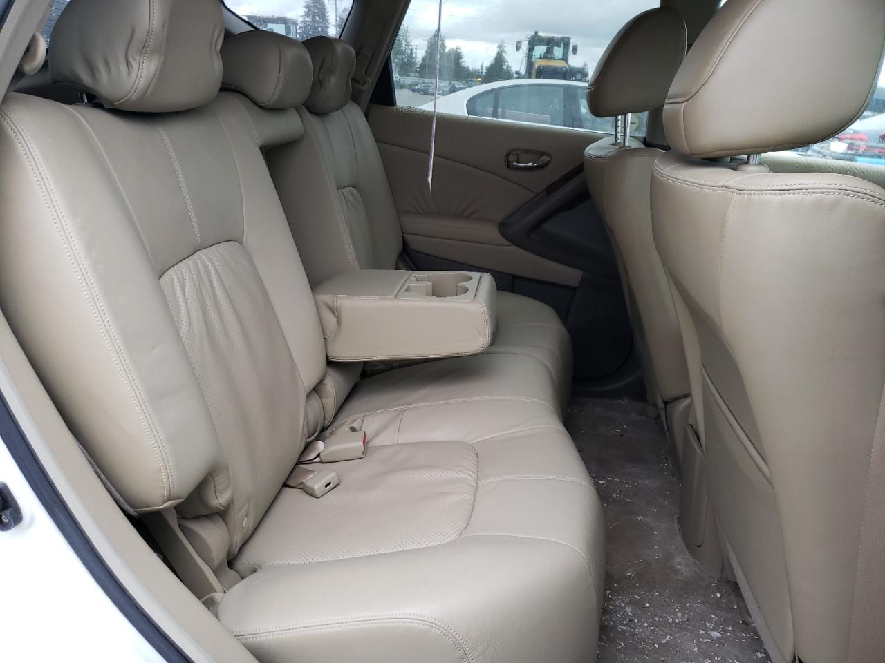 2010 Nissan Murano - Image 11