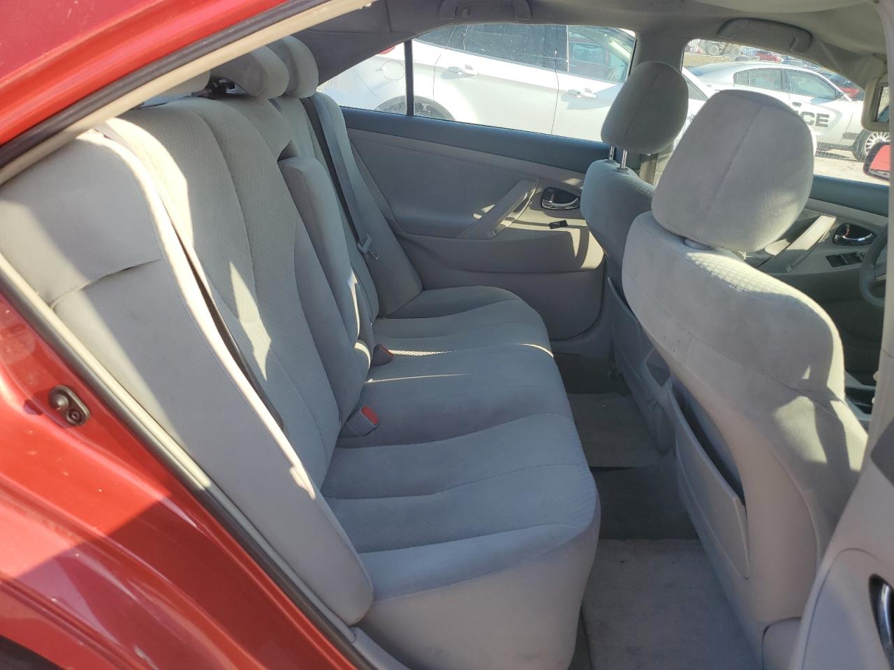 2009 Toyota Camry - Image 10