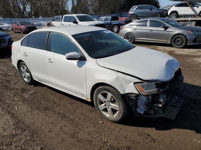 2011 VOLKSWAGEN JETTA SE
