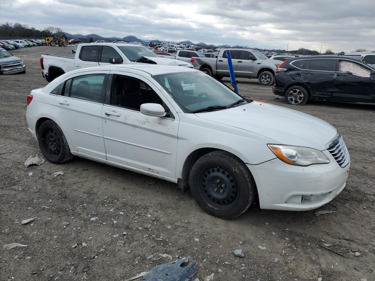2014 Chrysler 200 - Image 4