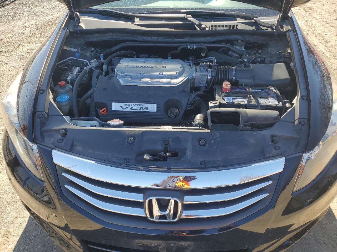 2012 Honda Accord - Image 11