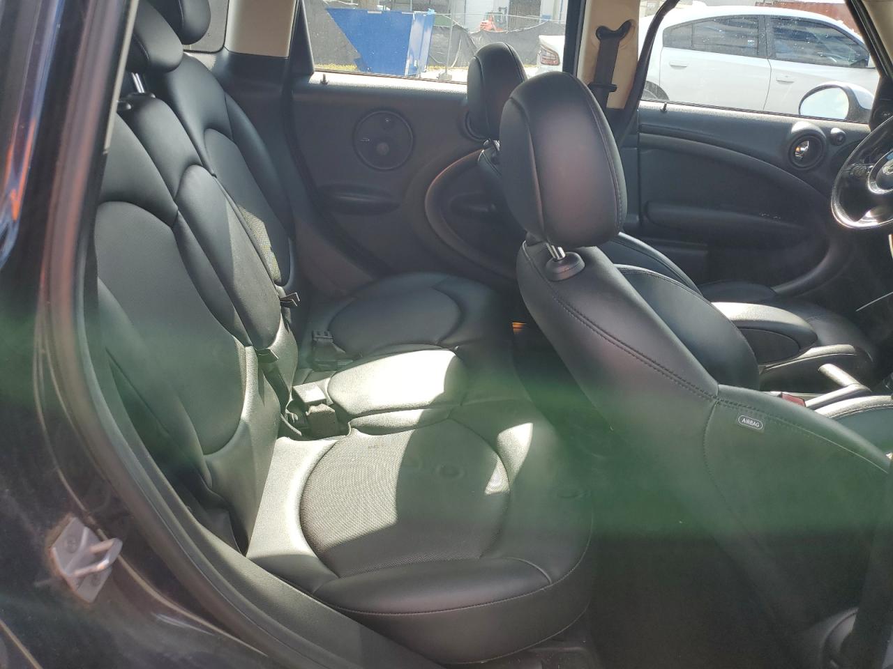 2016 MINI Cooper - Image 10