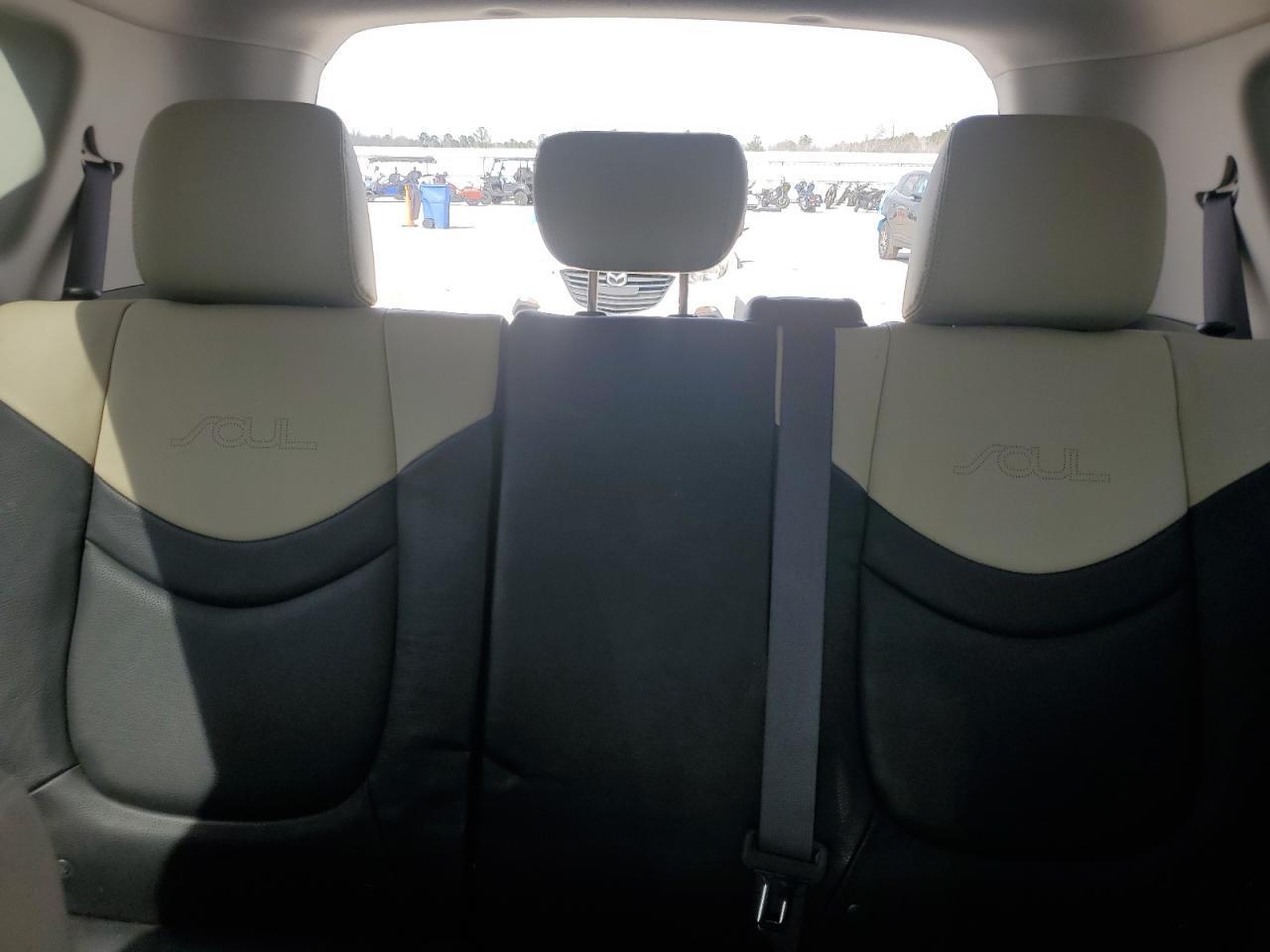 2012 Kia Soul - Image 10