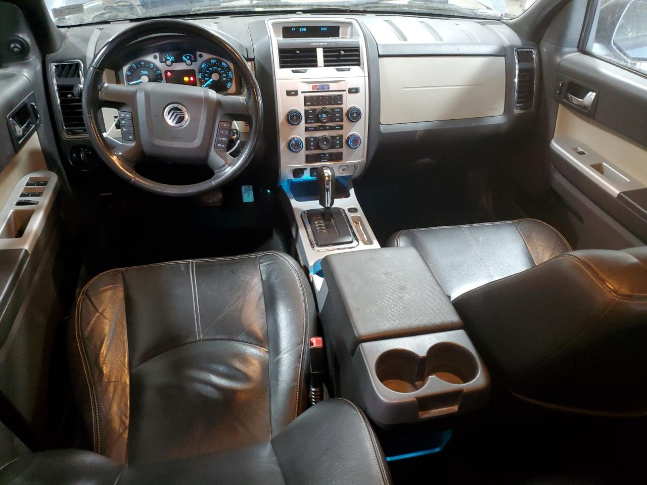 2010 Mercury Mariner - Image 8