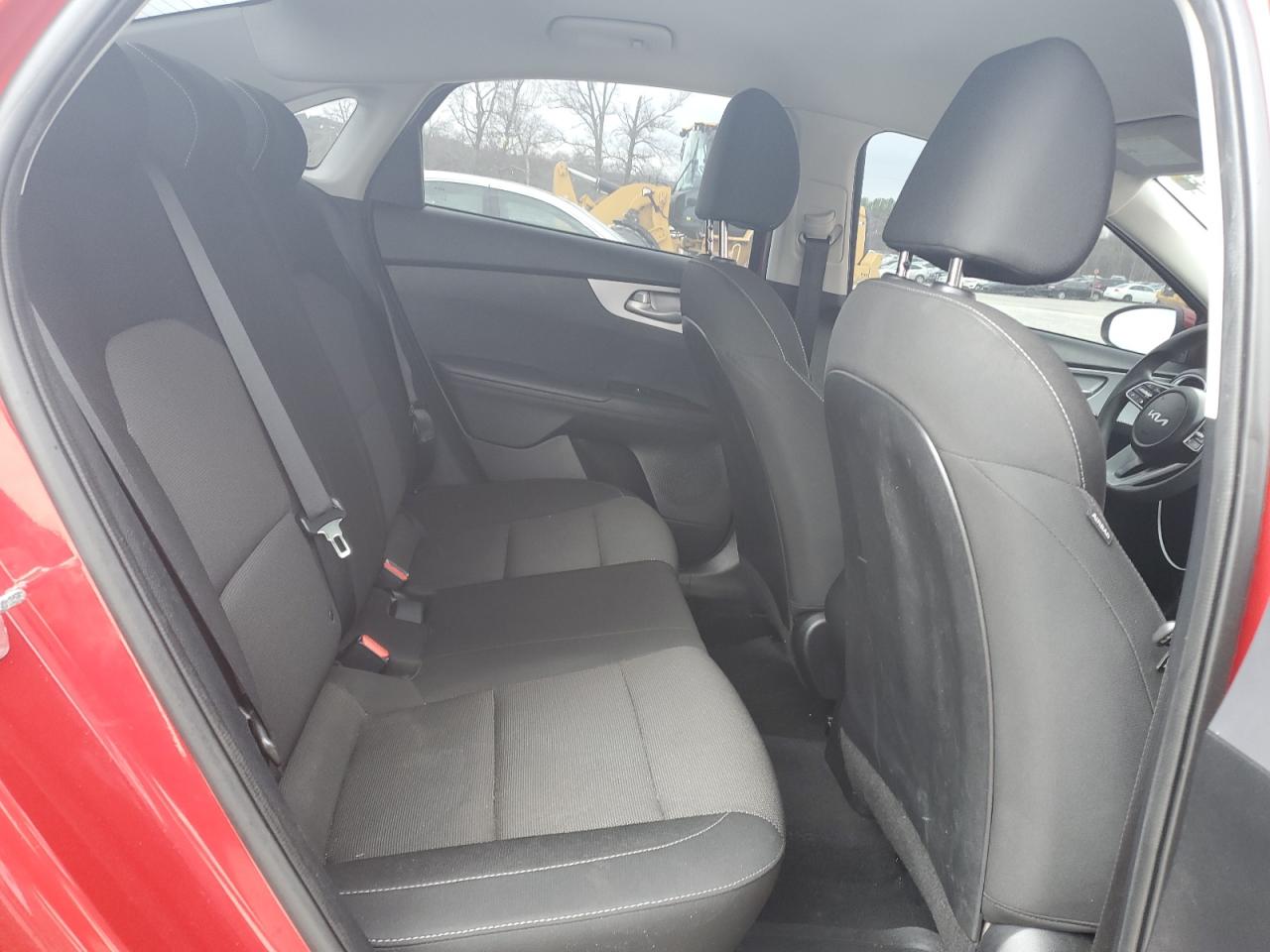 2023 Kia Forte - Image 10