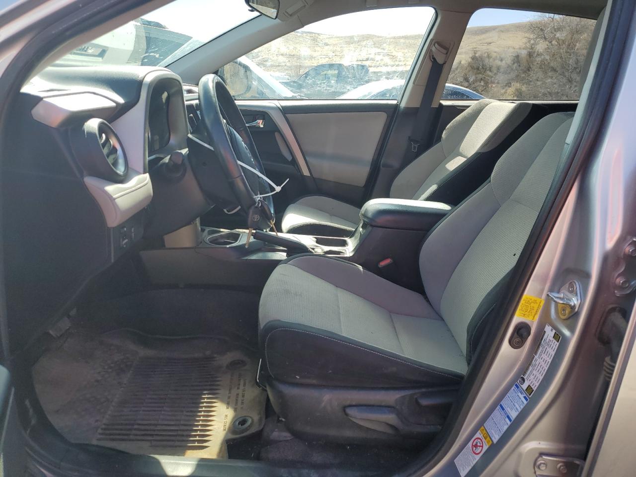 2016 Toyota RAV 4 - Image 7