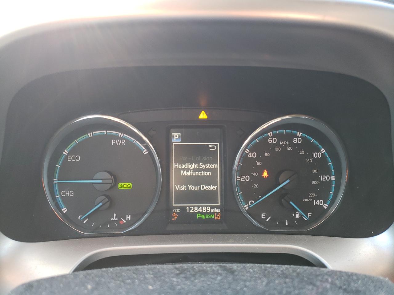 2016 Toyota RAV 4 - Image 9