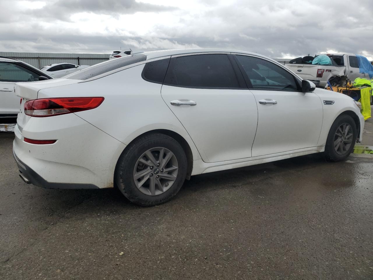 2020 Kia Optima - Image 3
