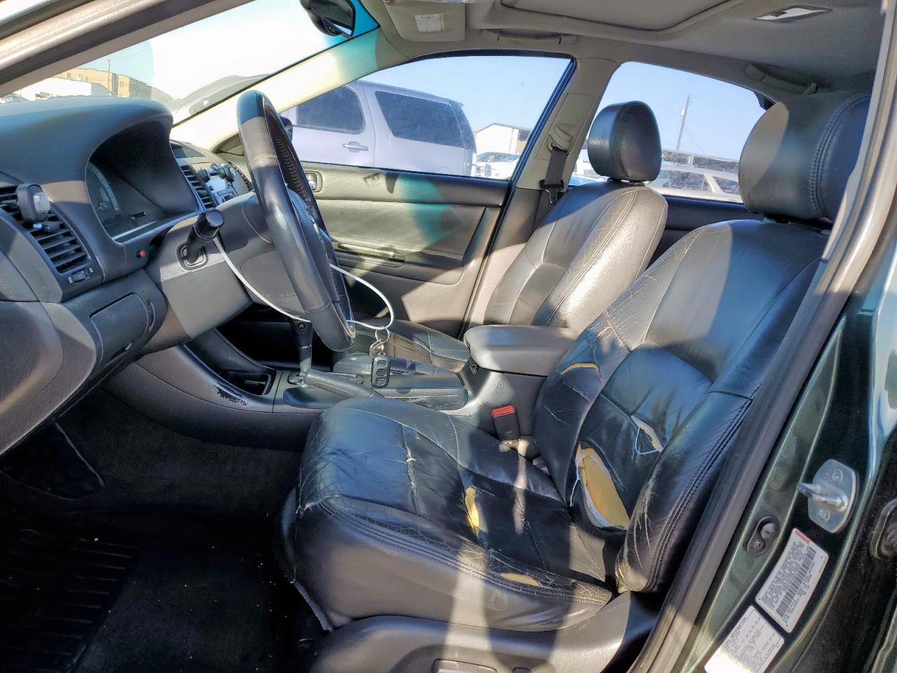 2002 Toyota Camry Le VIN: JTDBE32K420075605 Lot: 48949595