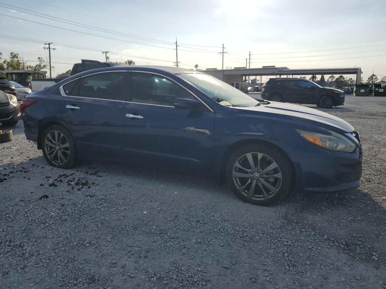 2018 Nissan Altima - Image 4