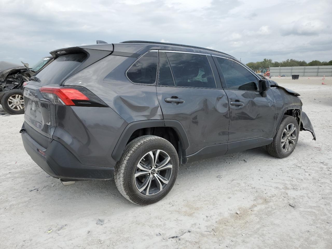 2020 Toyota RAV 4 - Image 3