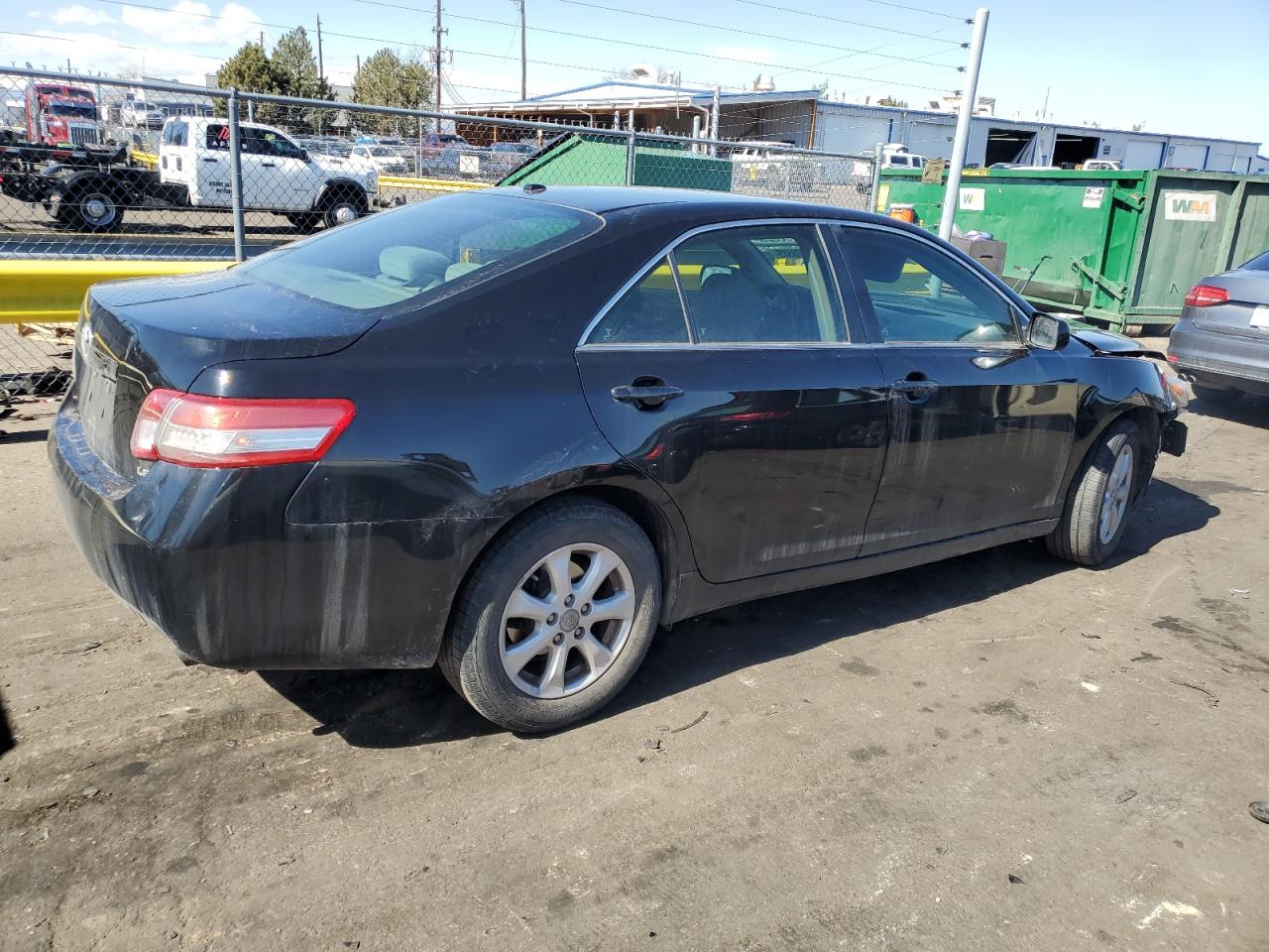 2011 Toyota Camry - Image 3